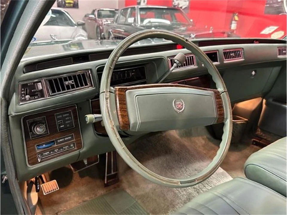 1977 Cadillac Seville - Image 8 of 19
