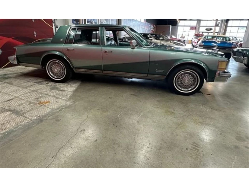 1977 Cadillac Seville - Image 17 of 19