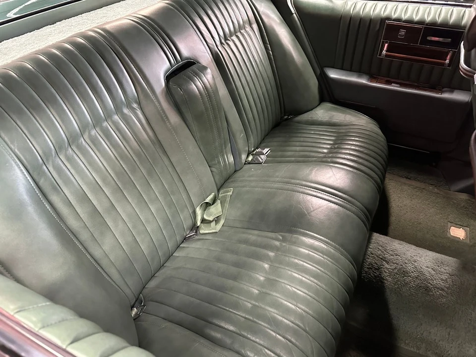 1977 Cadillac Seville - Image 24 of 31