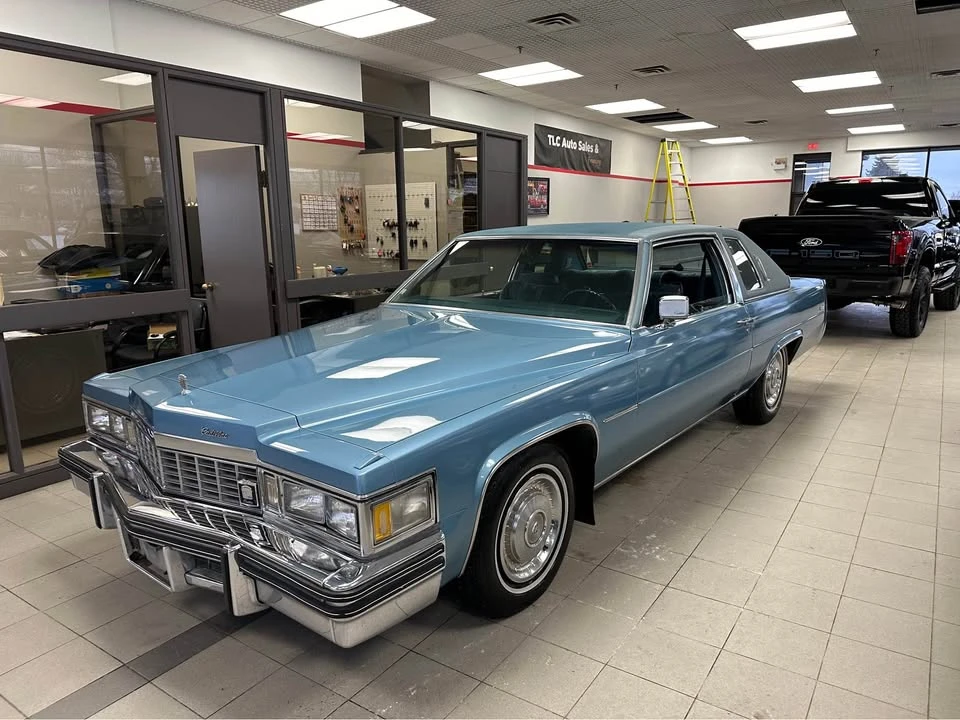 1977 Cadillac DeVille 4th Gen - Image 17 of 20