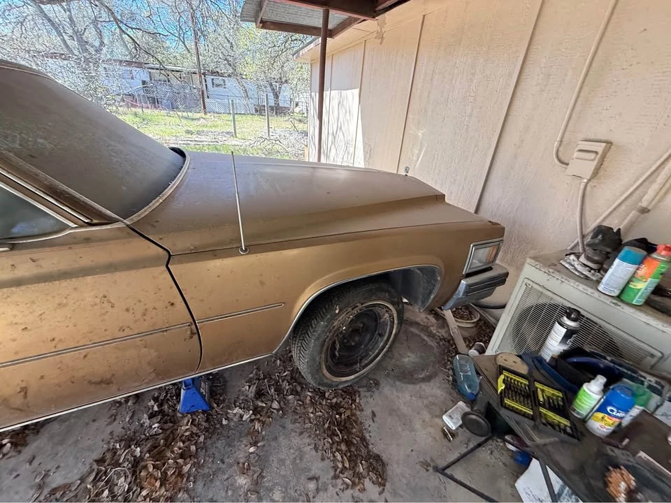 1977 Cadillac DeVille 5th Gen - Image 2 of 18