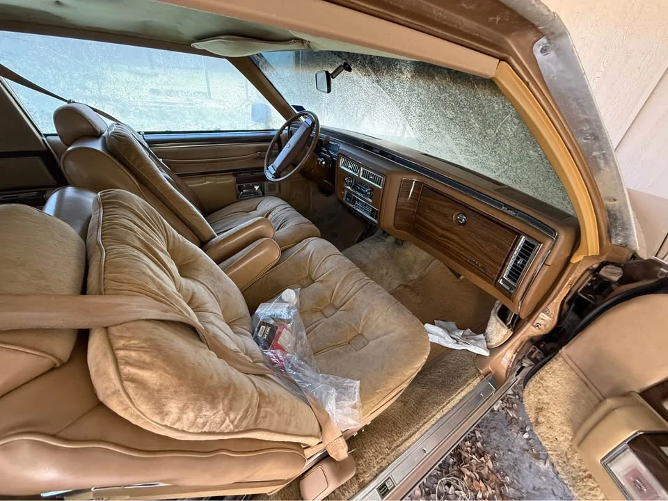 1977 Cadillac DeVille 5th Gen - Image 13 of 18