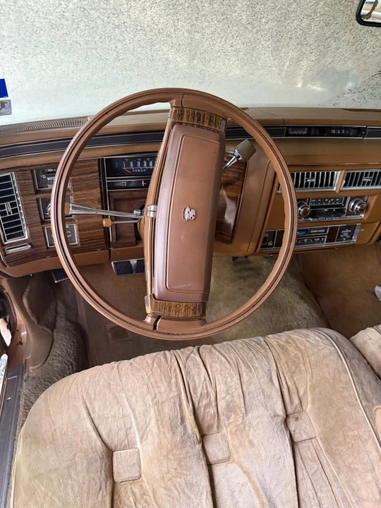 1977 Cadillac DeVille 5th Gen - Image 15 of 18