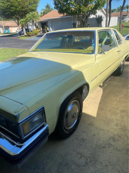 1977 Cadillac DeVille 5th Gen - Image 2 of 4