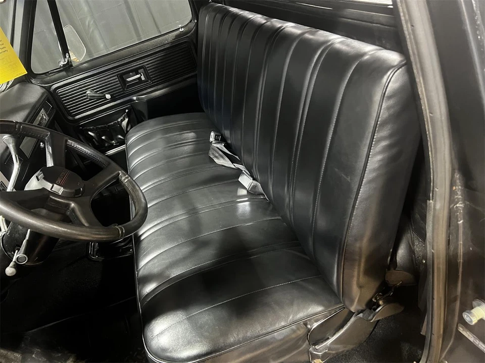 1977 Chevrolet K5 Blazer 2nd Gen - Image 11 of 15