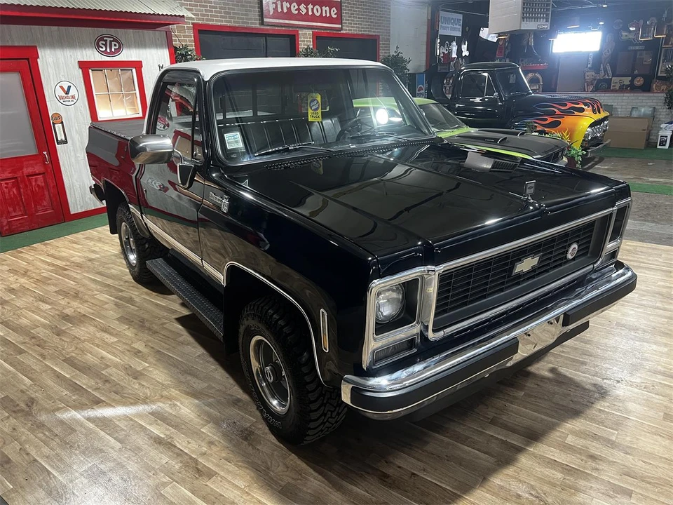 1977 Chevrolet K5 Blazer 2nd Gen - Image 3 of 15