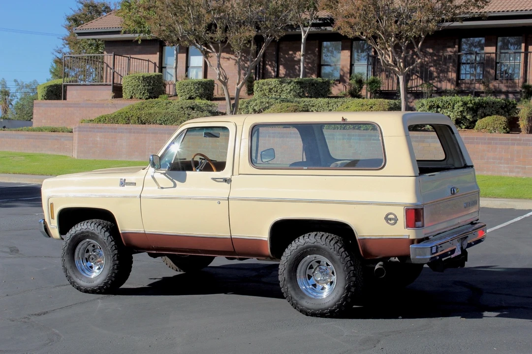 1977 Chevrolet K5 Blazer 2nd Gen - Image 8 of 19
