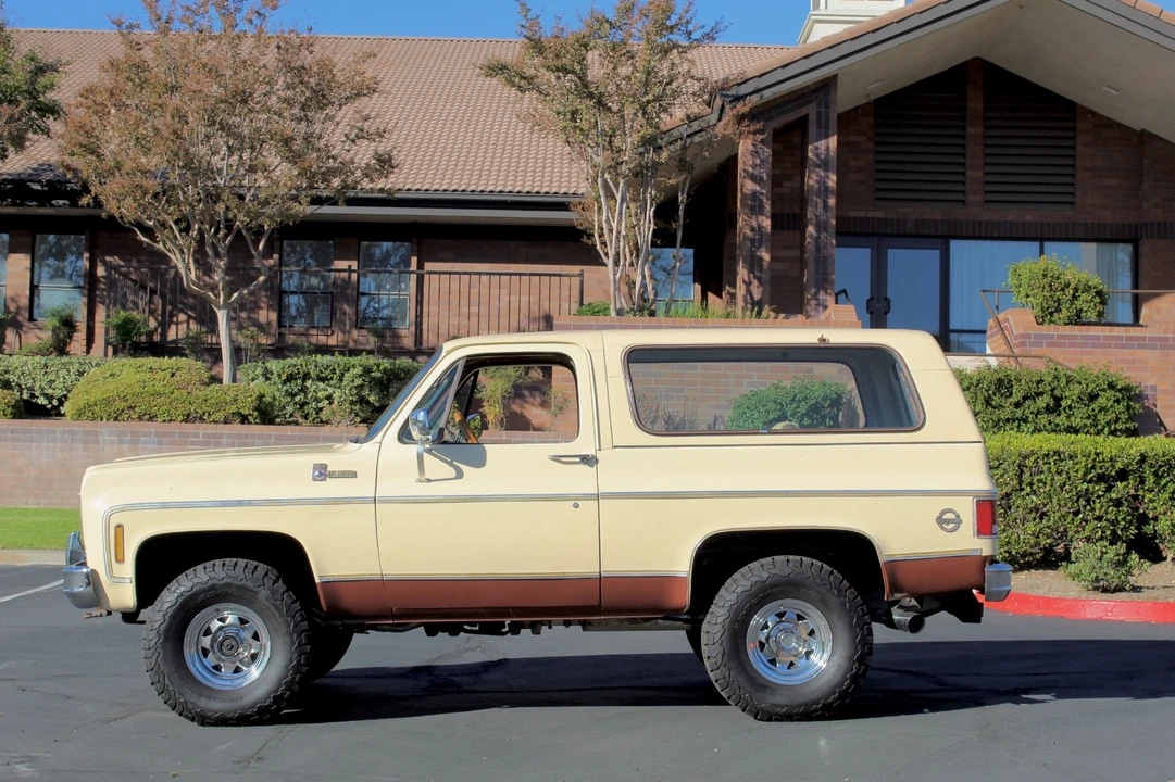 1977 Chevrolet K5 Blazer 2nd Gen - Image 4 of 19