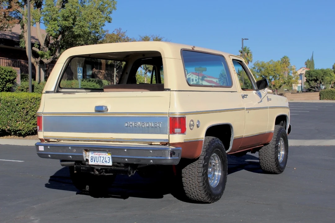 1977 Chevrolet K5 Blazer 2nd Gen - Image 10 of 19