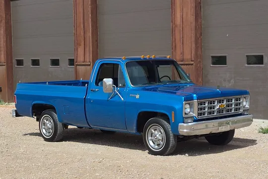 1977 Chevrolet C10 Scottsdale Pickup 4-Speed