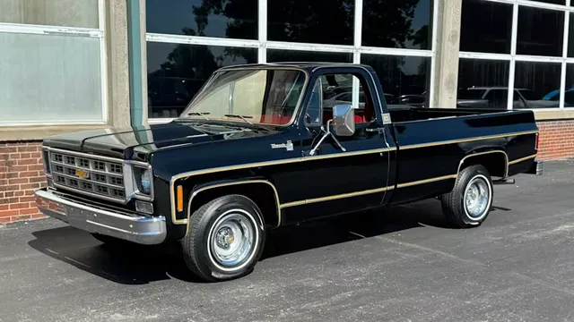 1977 Chevrolet C10 Silverado Pickup