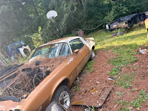 1977 Chevrolet Camaro Coupe 2D