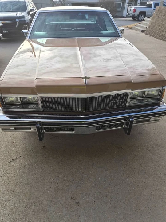 1977 Chevrolet Caprice - Image 10 of 21