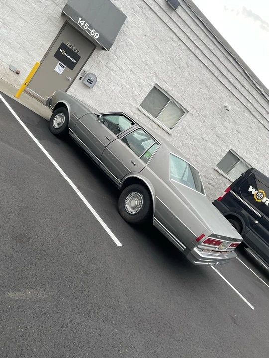 1977 Chevrolet Caprice - Image 15 of 16