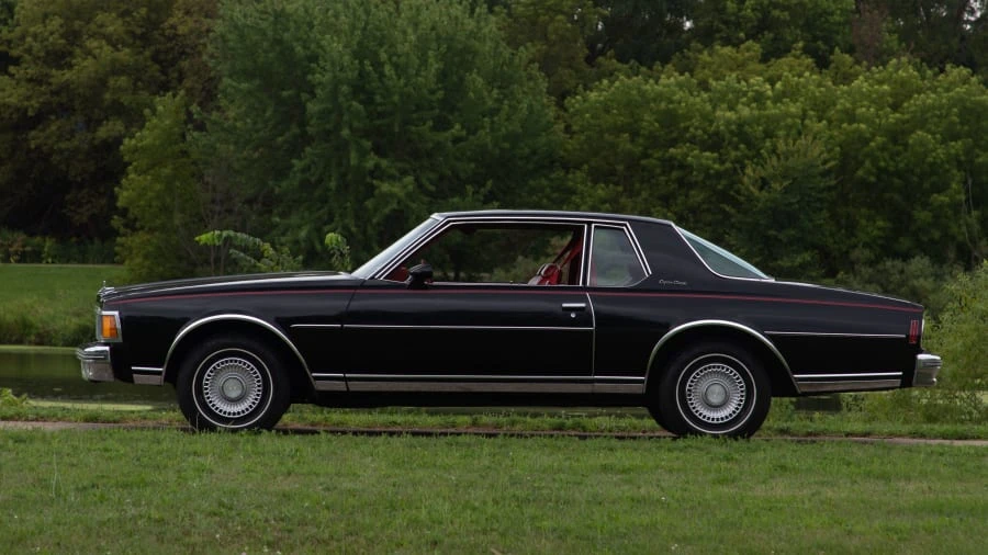 1977 Chevrolet Caprice - Image 2 of 12
