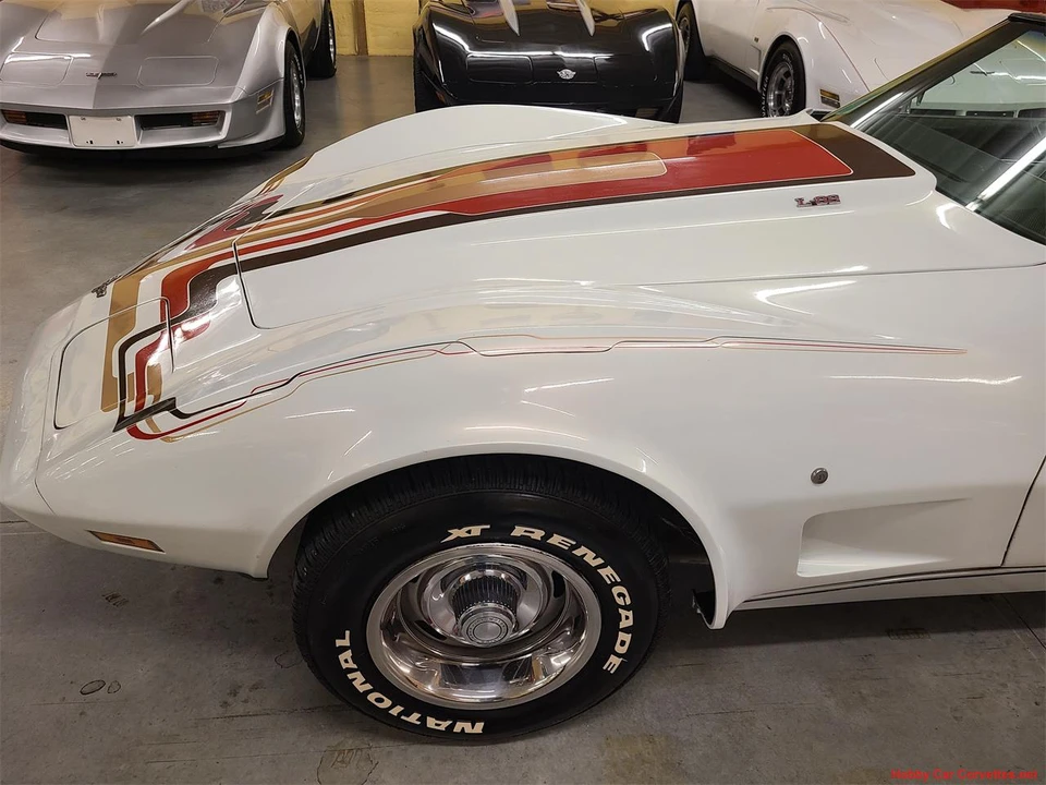 1977 Chevrolet Corvette C3 - Image 25 of 31