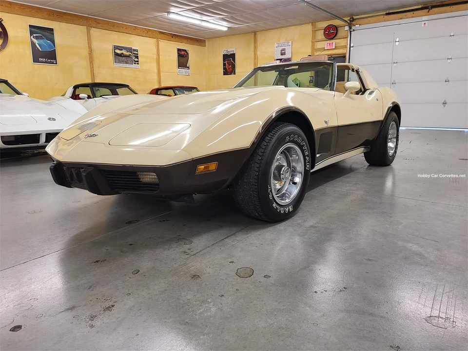 1977 Chevrolet Corvette C3 - Image 25 of 31