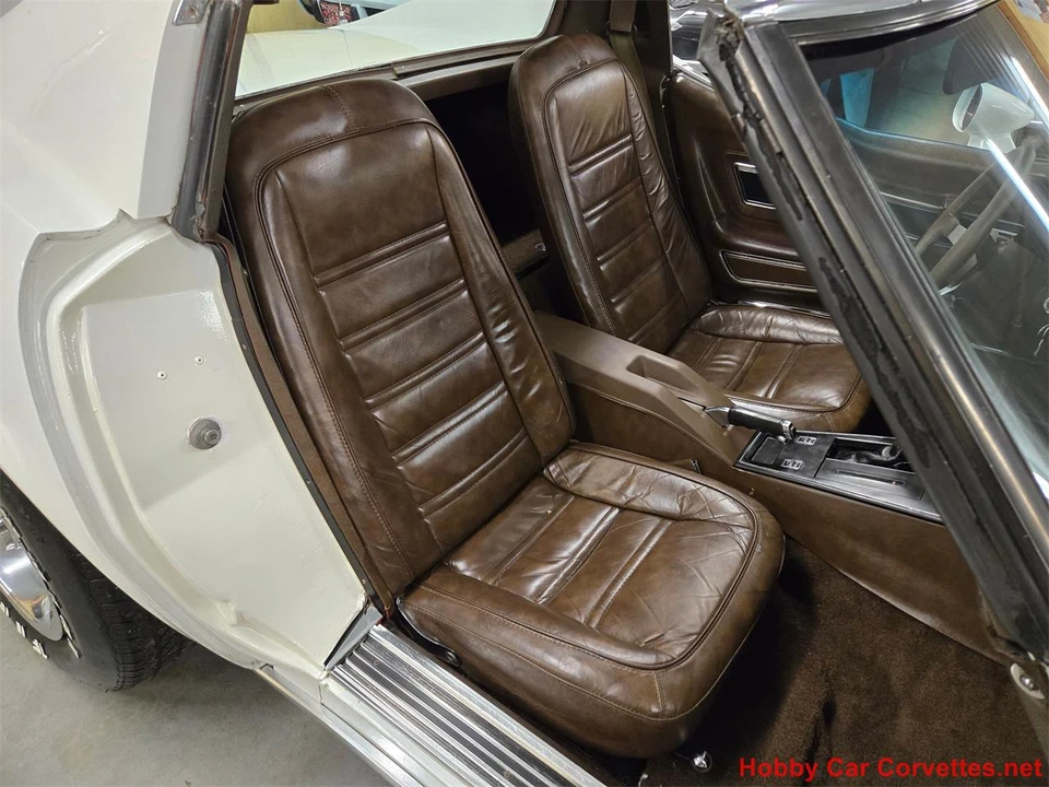 1977 Chevrolet Corvette C3 - Image 10 of 31