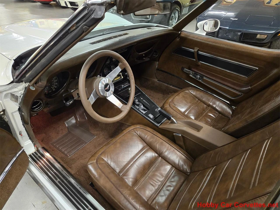 1977 Chevrolet Corvette C3 - Image 15 of 31