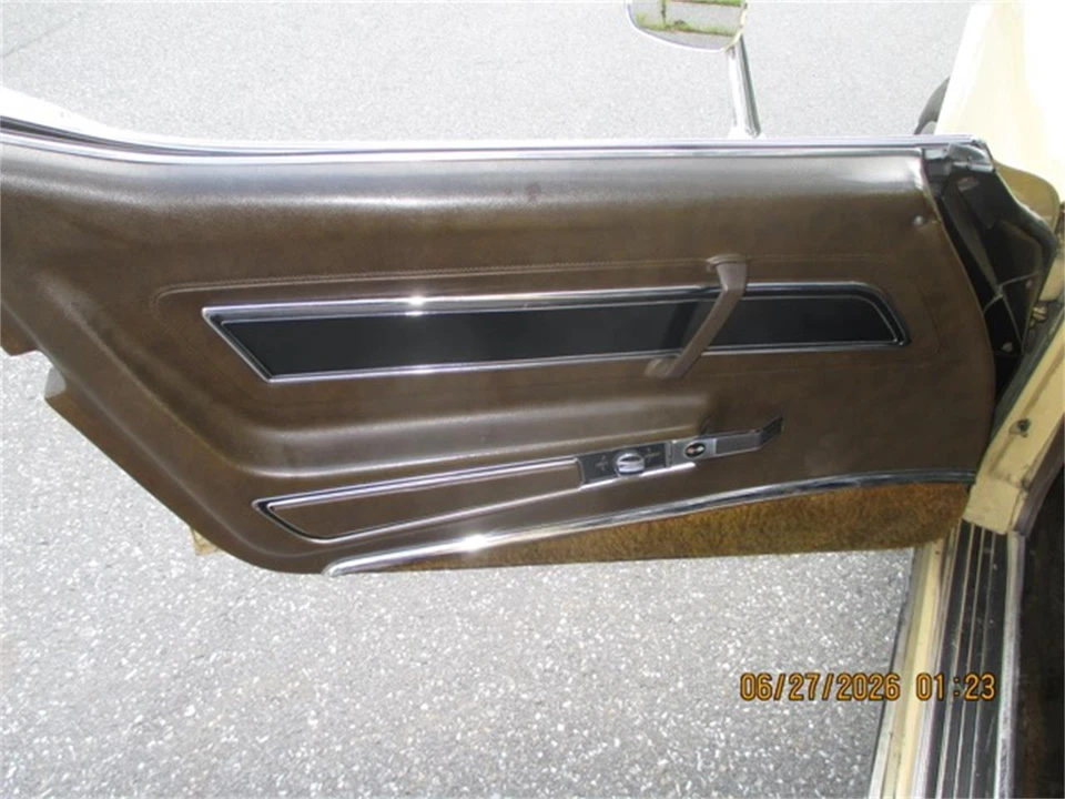 1977 Chevrolet Corvette C3 - Image 16 of 23