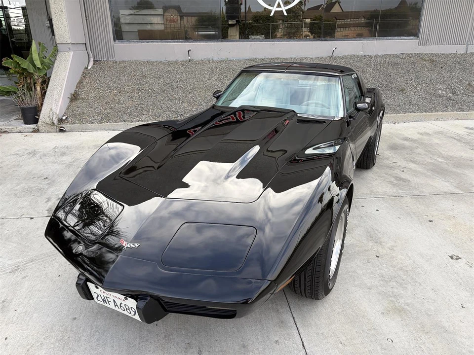 1977 Chevrolet Corvette C3 - Image 2 of 31