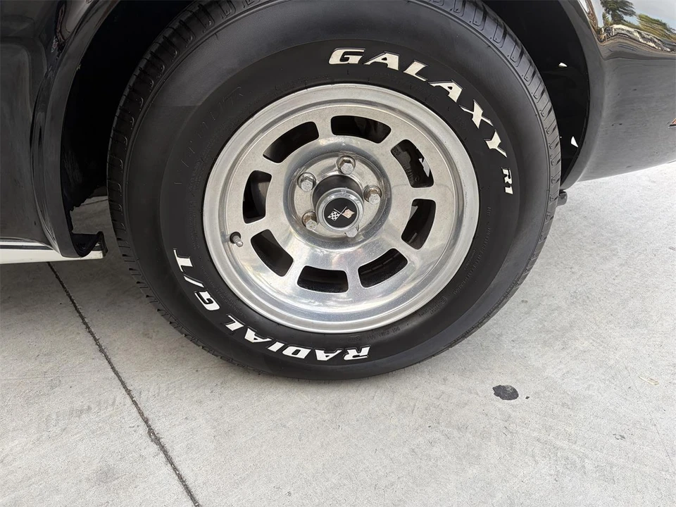 1977 Chevrolet Corvette C3 - Image 15 of 31