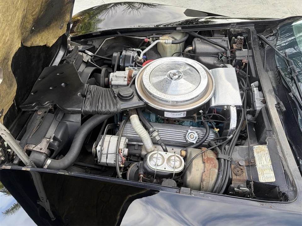 1977 Chevrolet Corvette C3 - Image 19 of 31