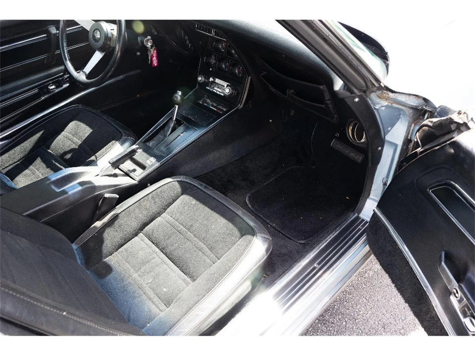 1977 Chevrolet Corvette C3 - Image 15 of 30