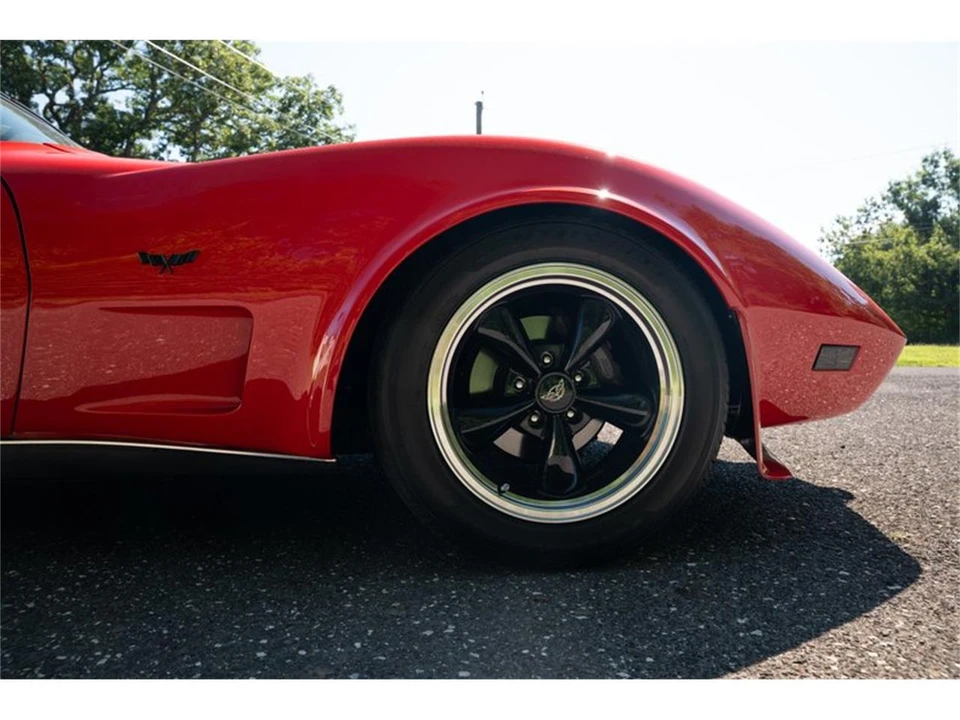 1977 Chevrolet Corvette C3 - Image 15 of 31
