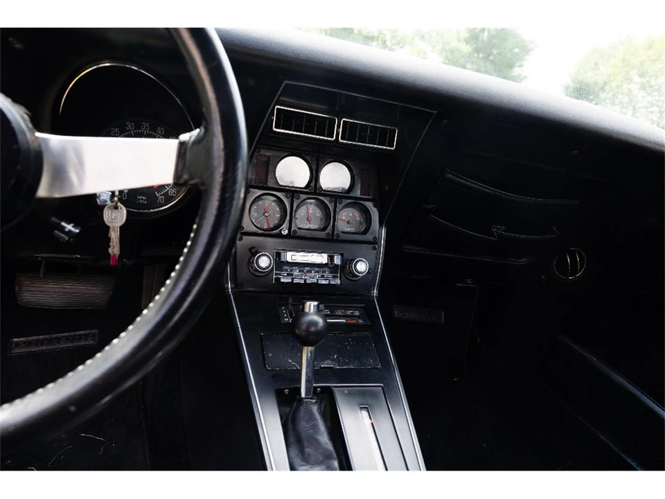 1977 Chevrolet Corvette C3 - Image 24 of 30