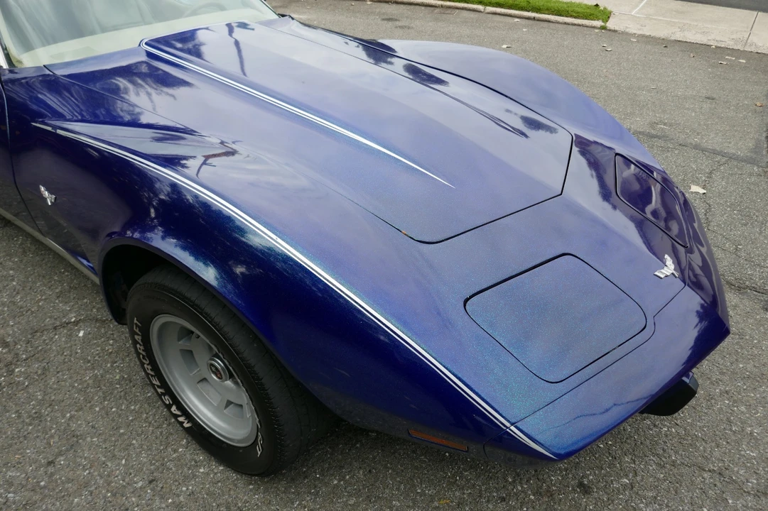 1977 Chevrolet Corvette C3 - Image 16 of 31