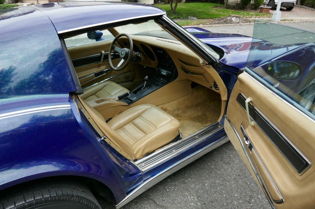1977 Chevrolet Corvette C3 - Image 25 of 31