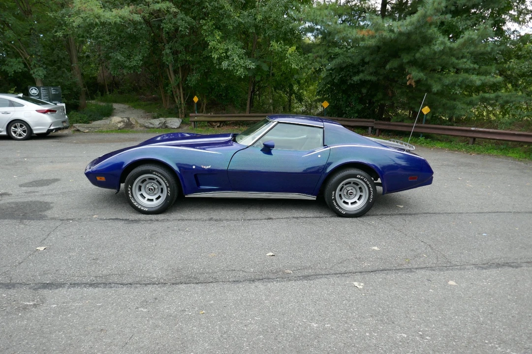 1977 Chevrolet Corvette C3 - Image 6 of 31