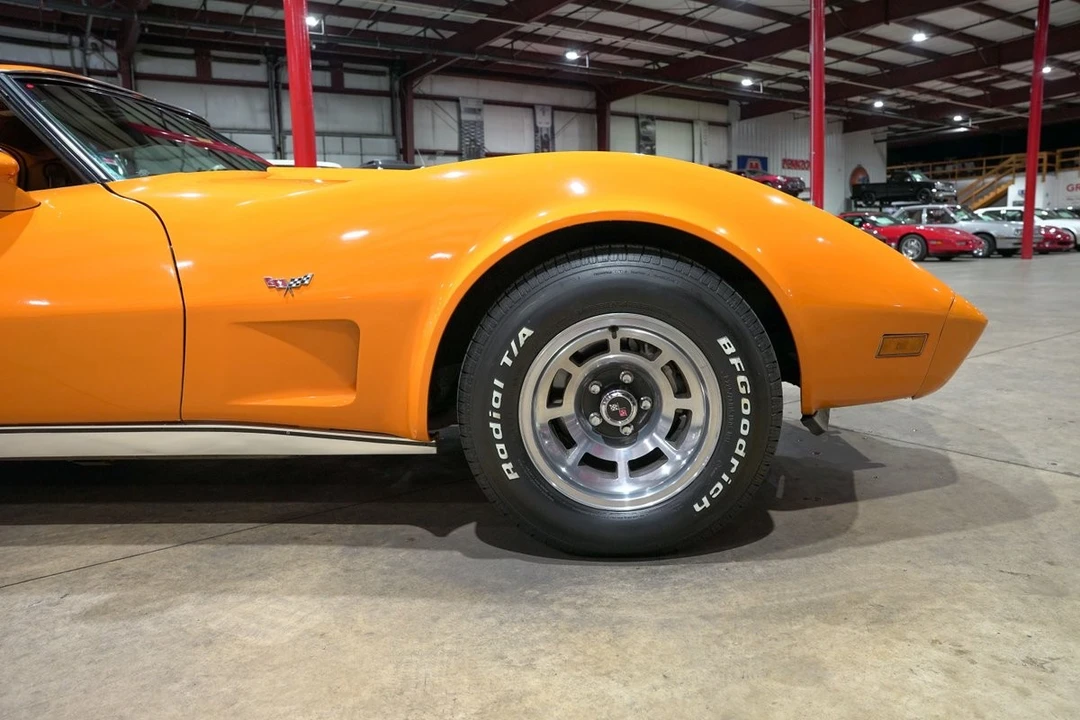 1977 Chevrolet Corvette C3 - Image 11 of 31