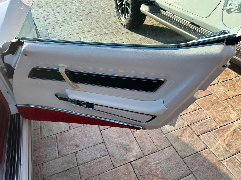 1977 Chevrolet Corvette C3 - Image 14 of 21