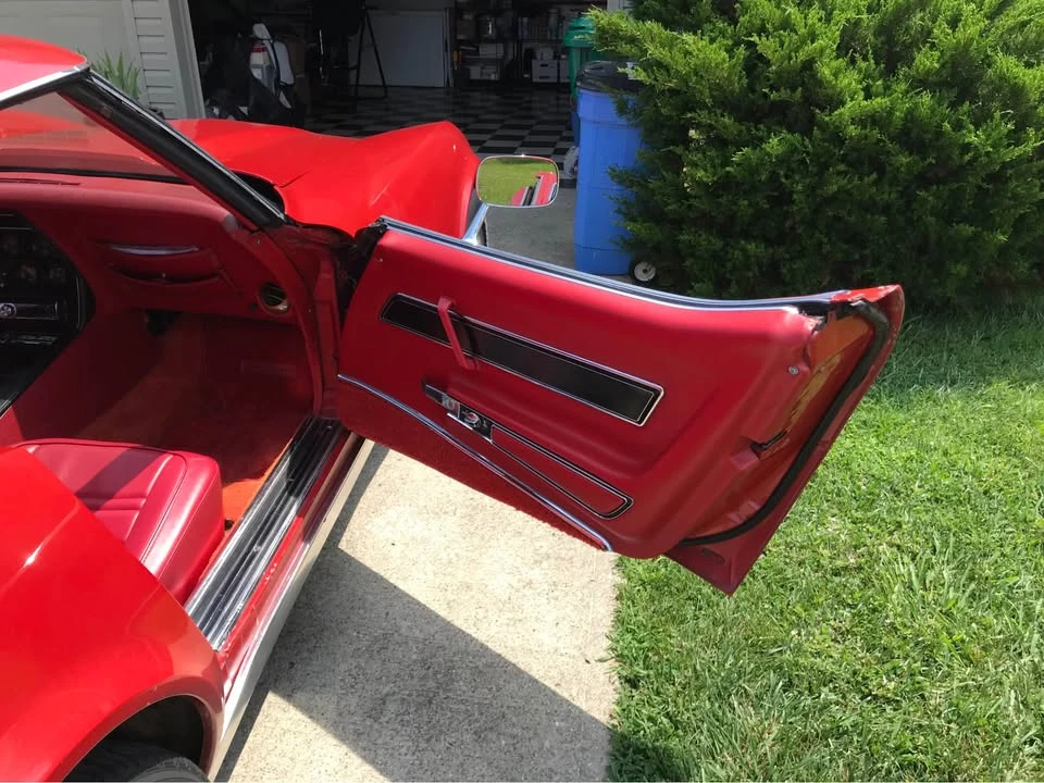 1977 Chevrolet Corvette C3 - Image 6 of 10