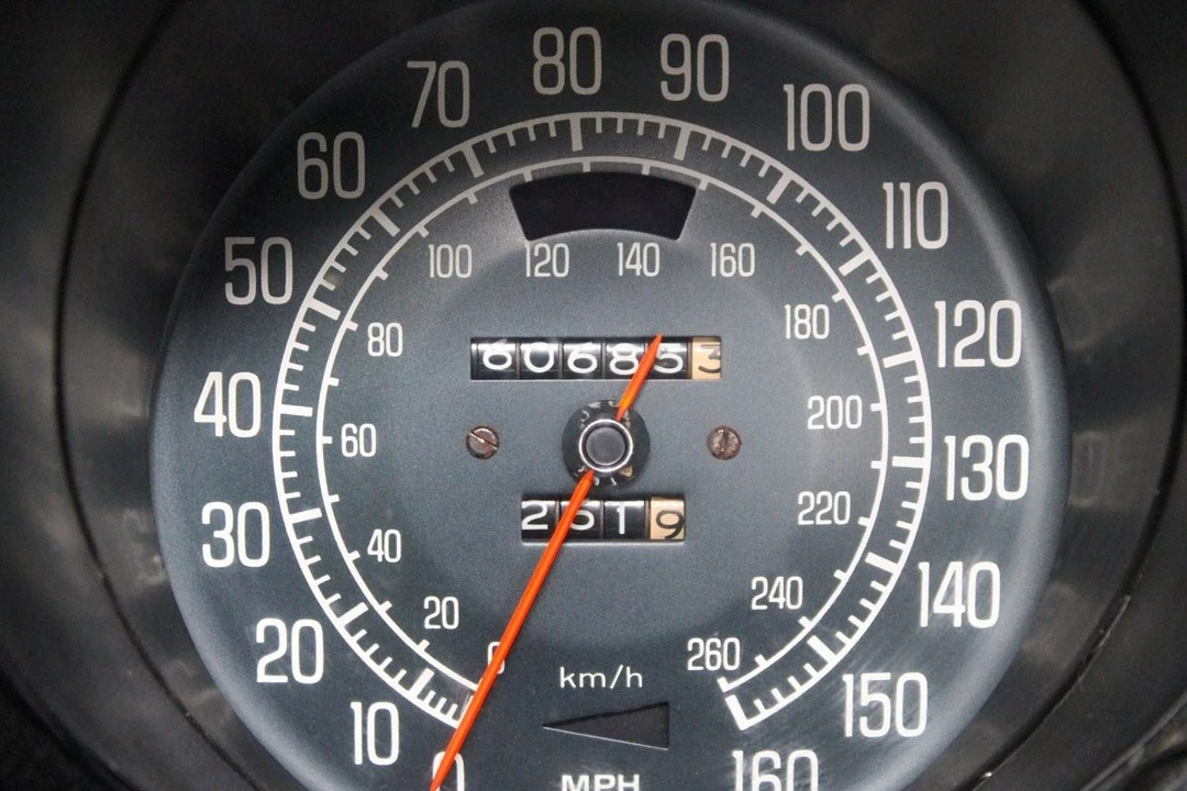 1977 Chevrolet Corvette C3 - Image 12 of 21