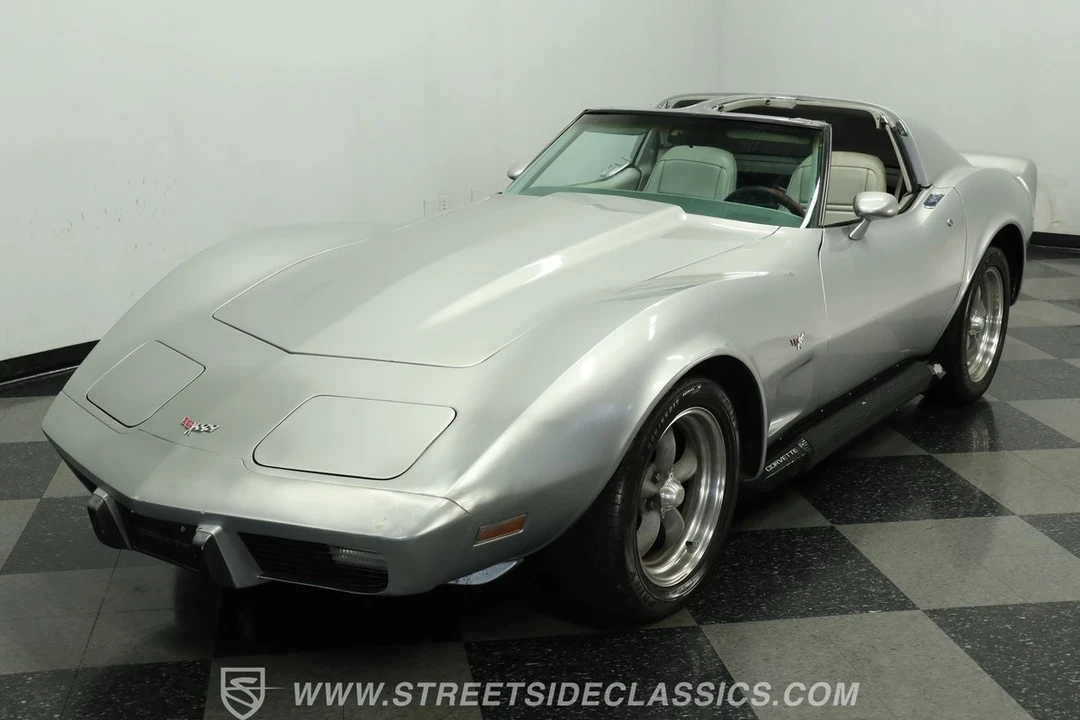 1977 Chevrolet Corvette C3 - Image 17 of 21