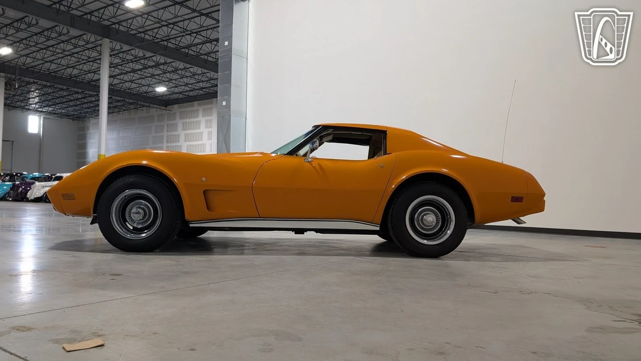1977 Chevrolet Corvette C3 - Image 8 of 12