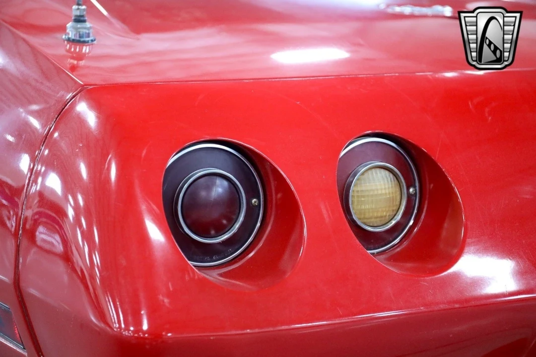 1977 Chevrolet Corvette C3 - Image 11 of 21
