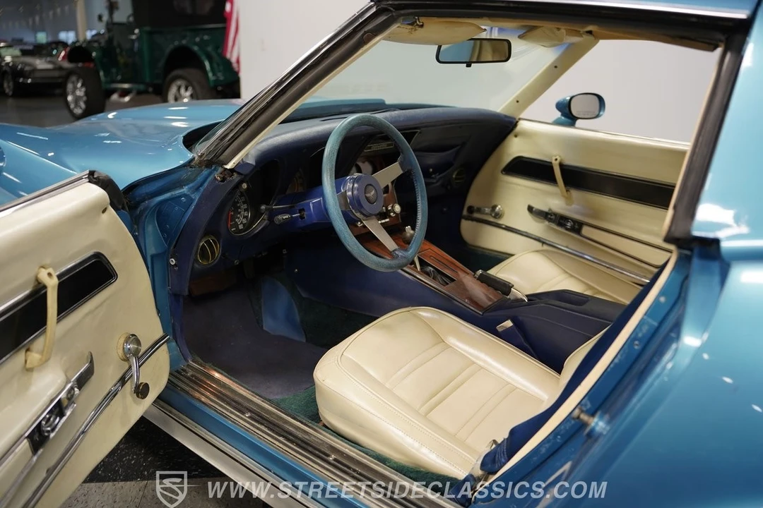 1977 Chevrolet Corvette C3 - Image 5 of 12