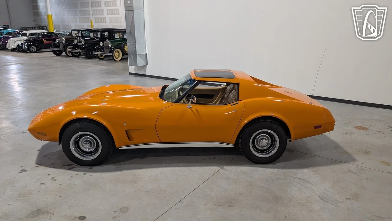 1977 Chevrolet Corvette C3 - Image 6 of 12
