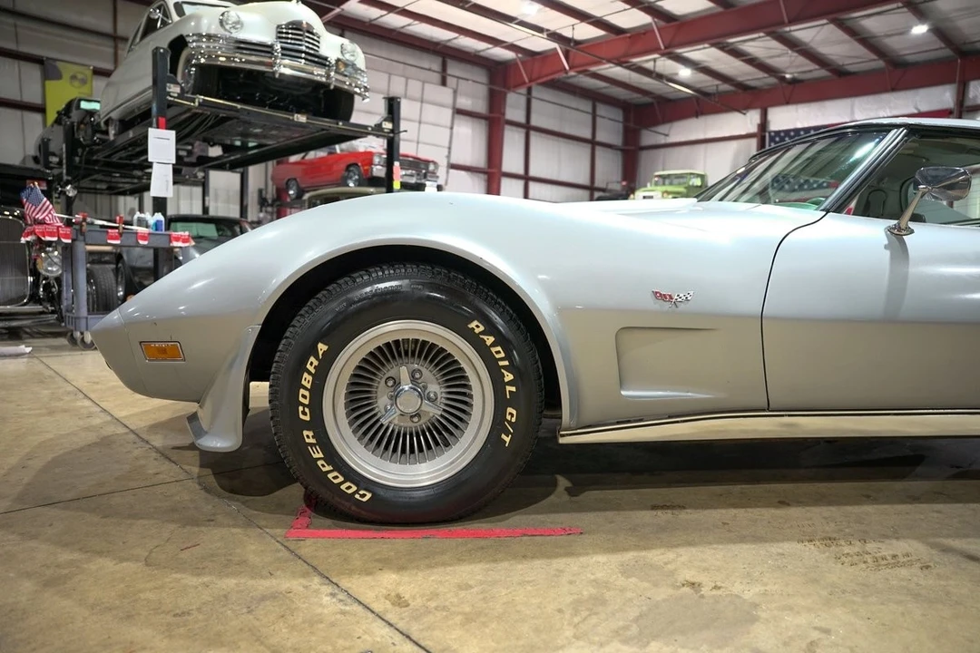 1977 Chevrolet Corvette C3 - Image 3 of 12