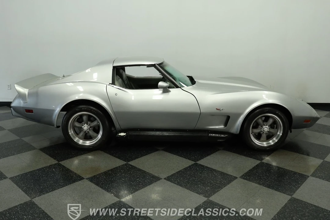 1977 Chevrolet Corvette C3 - Image 12 of 21
