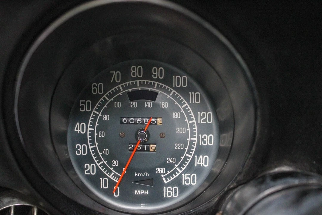 1977 Chevrolet Corvette C3 - Image 11 of 12
