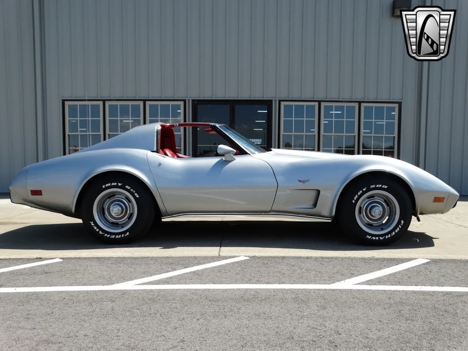 1977 Chevrolet Corvette C3 - Image 10 of 21