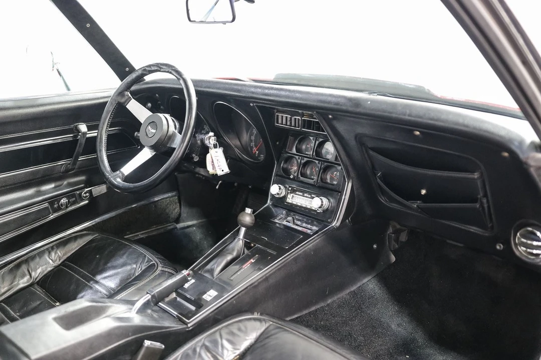 1977 Chevrolet Corvette C3 - Image 16 of 25
