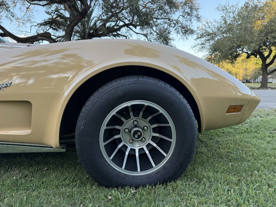 1977 Chevrolet Corvette C3 - Image 10 of 21