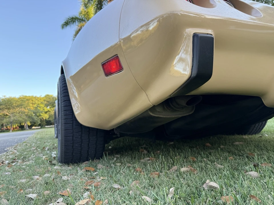 1977 Chevrolet Corvette C3 - Image 16 of 21