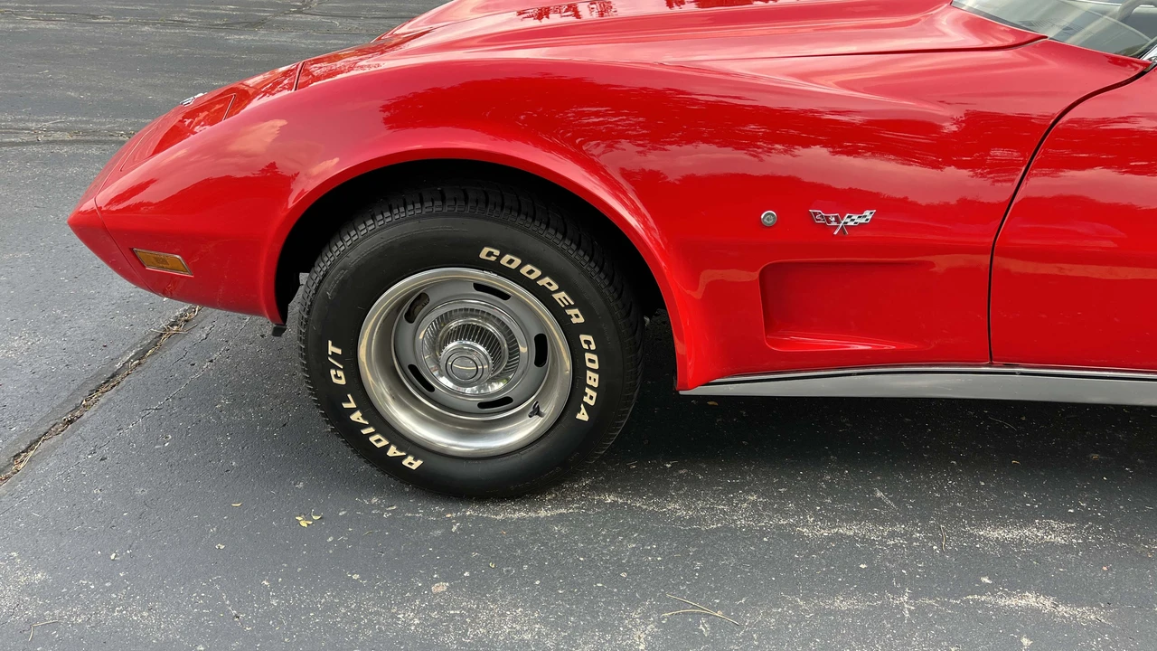 1977 Chevrolet Corvette C3 - Image 11 of 31